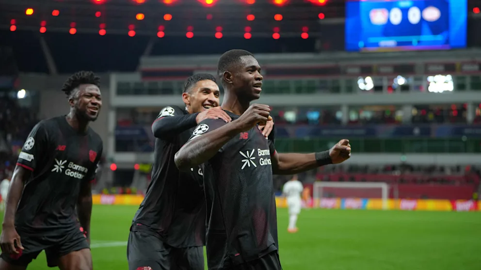 Albacete: Dos ex brillan en Europa 2 Kofane celebrando su gol en la Champions