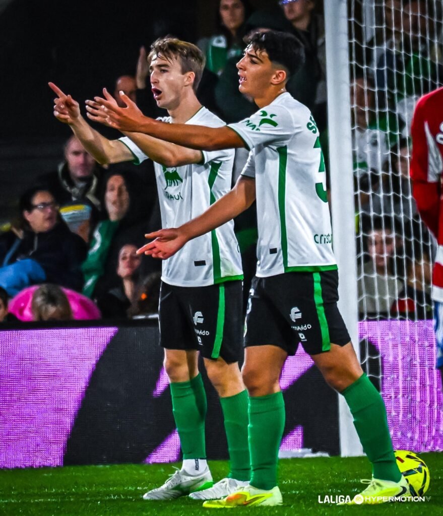 El Racing tiene dos caras