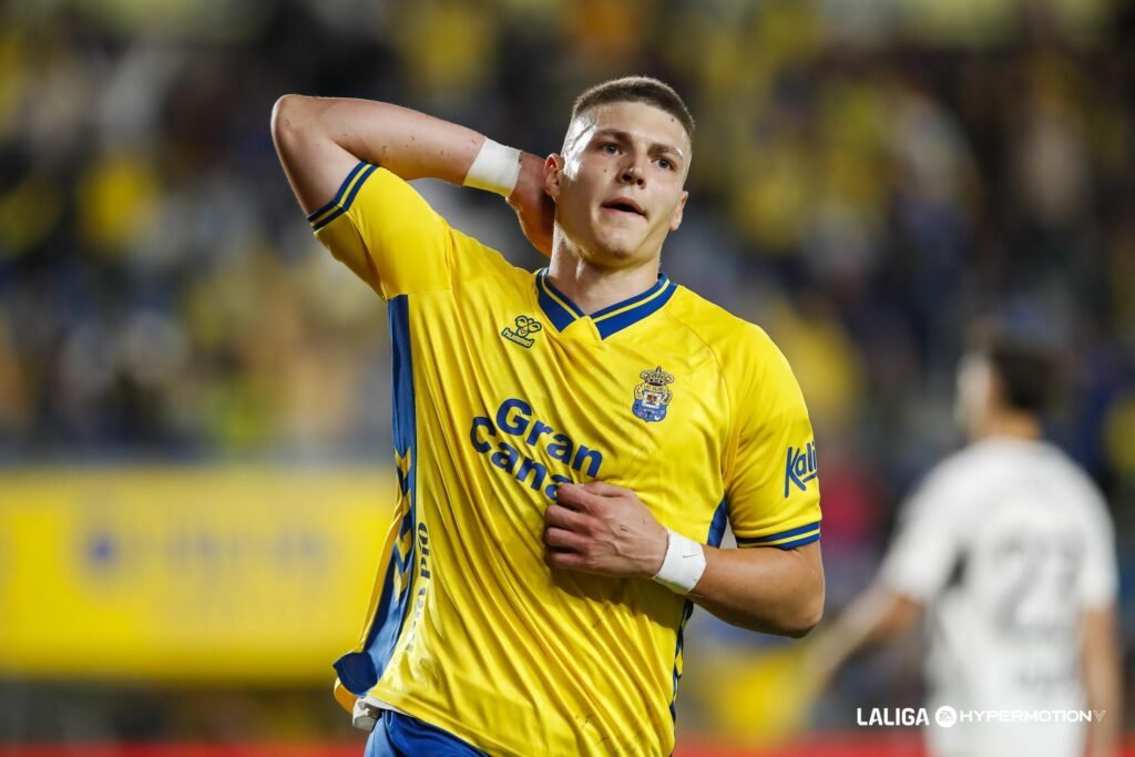 Fuster dispara a Las Palmas y Morci pone el caviar 5 Lukovic marcó el segundo para Las Palmas