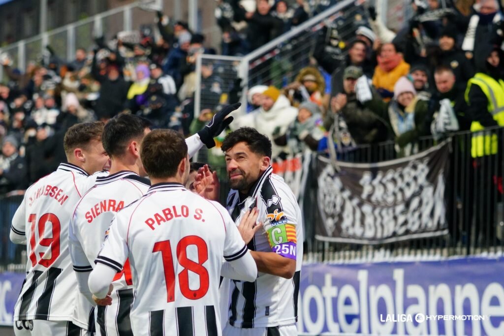 6921e7bc35904729736619 1