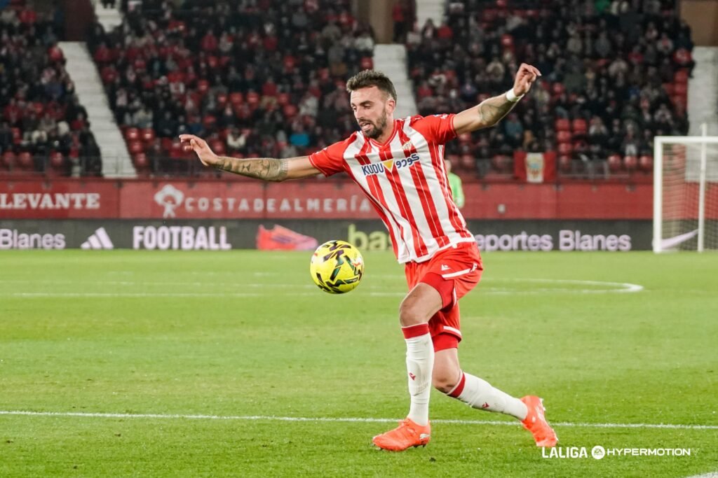 Centelles fue de lo mejor del Almería