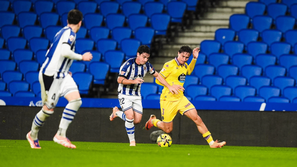 El Real Valladolid también se estrella ante el Sanse 2 Guille Bueno y Alberto Dadie en una disputa