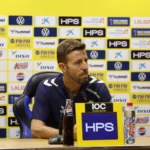 Las Palmas puso un muro con nombre propio en El Molinón 2 luisgarcia