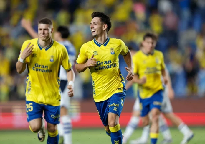 La UDLP pone en su sitio al Racing de Jose Alberto.
