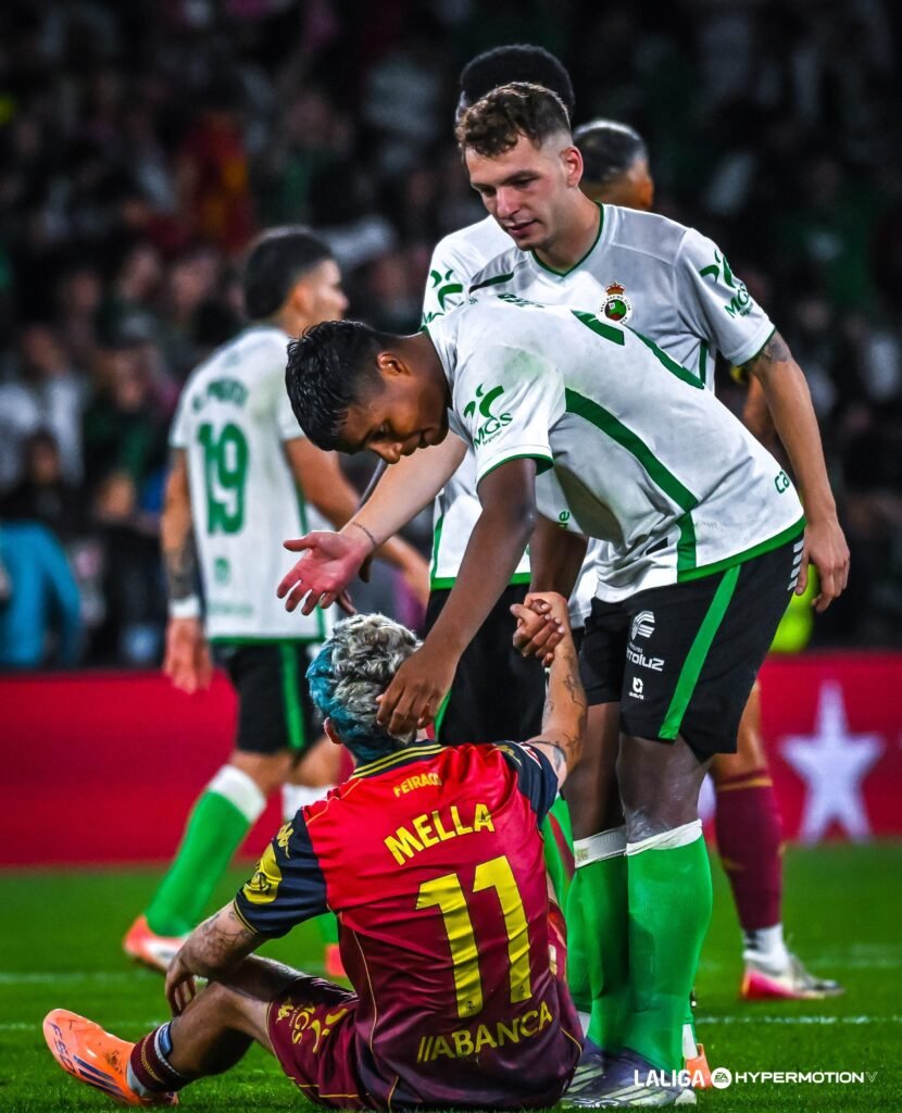 El Racing perderá a su joya tras un otoño fulgurante 1 Jeremy Arévalo parece que dejará el Racing