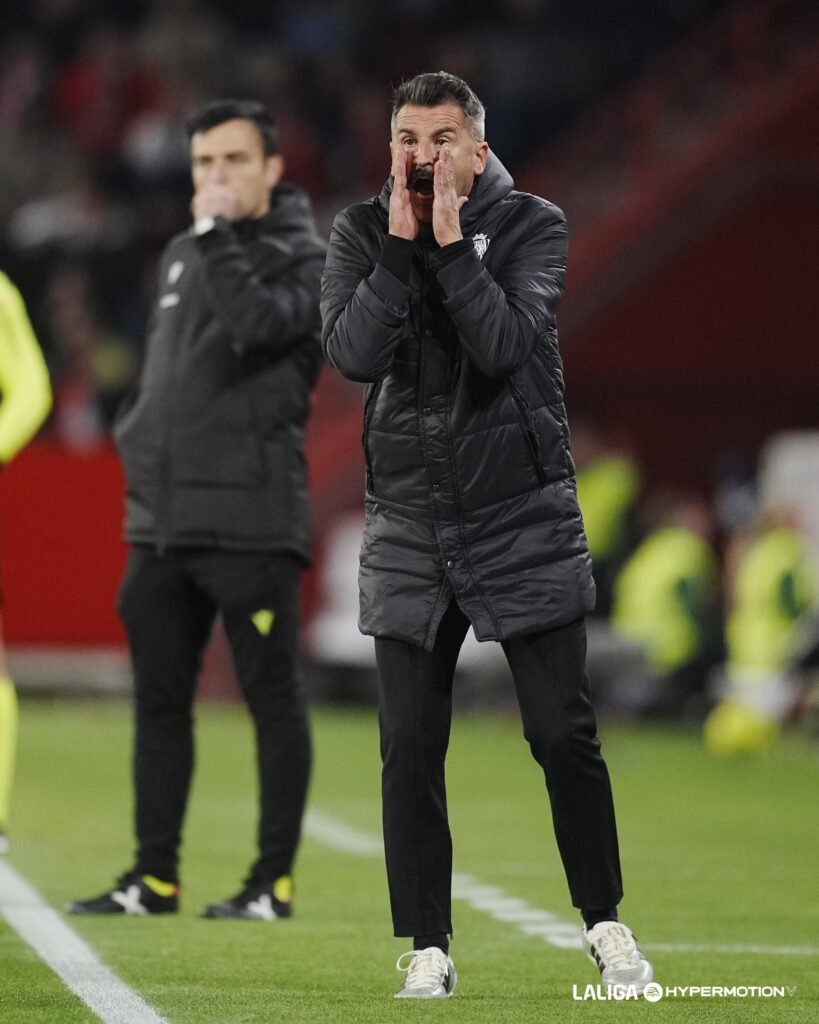 Córdoba CF: en la rampa de salida 1 Iván Ania hará salir a Obolskiy del Córdoba