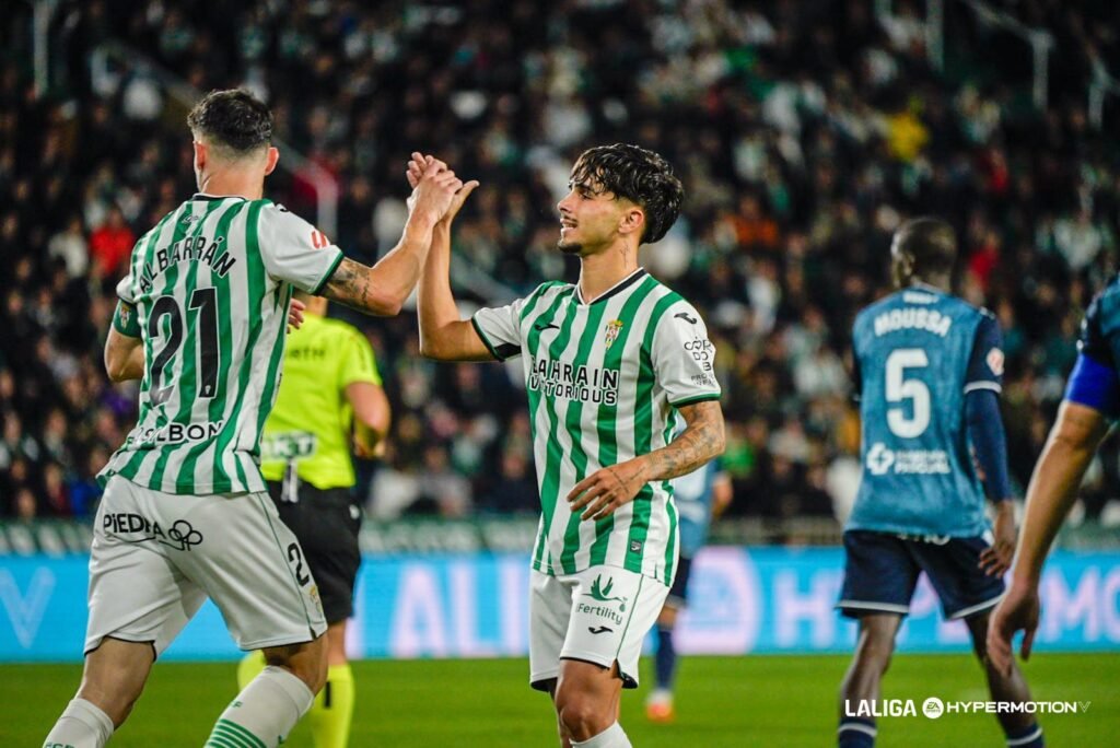El Córdoba se queda sin dos pilares hasta 2026 en un golpe duro 1 Theo Zidane y Kevin Medina, bajas del Córdoba CF