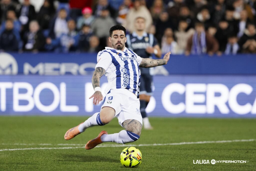 Miguel de la Fuente, objetivo de Sporting y Borja Jiménez