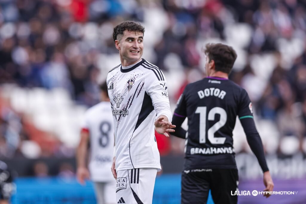 El Almería traerá a Morci y a Espí