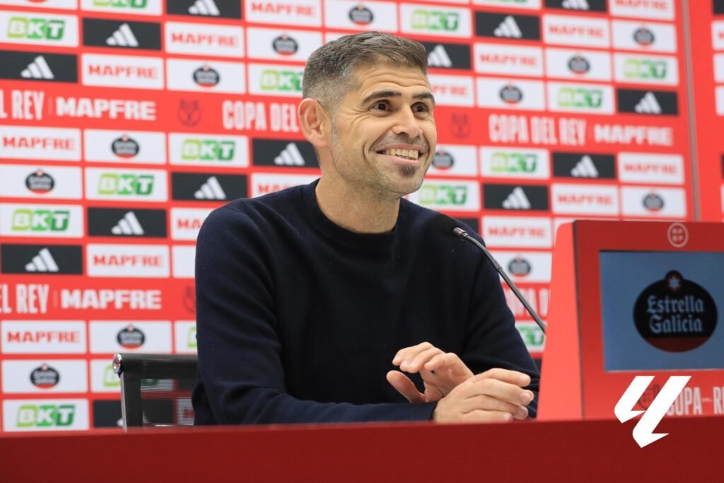 El Andorra y Piqué reciben un elogio inesperado 1 Antonio Hidalgo elogió al Andorra de Piqué