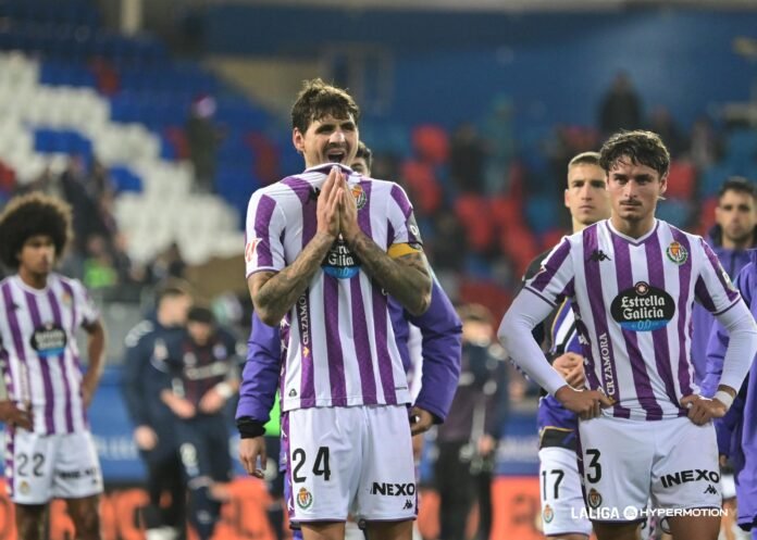 6945c3d9f119b539758901