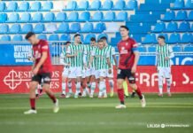 El Córdoba golpea en el último suspiro y deja tocado al Mirandés El Córdoba gana al Mirandés por la mínima