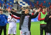 La Cultural Leonesa concluye su remontada y hunde al Eibar