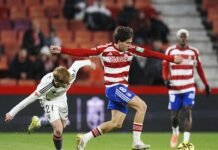 Granada y Albacete empatan en una batalla a muerte