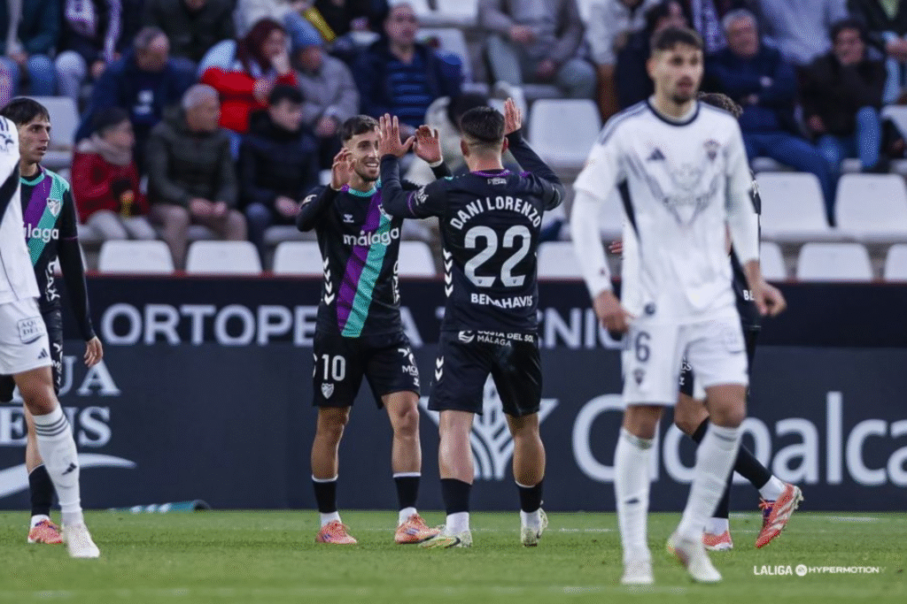 El Málaga remontó al Albacete