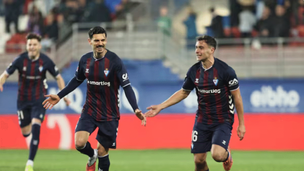 El Éibar borra del mapa al pucelanas a base de chispazos.