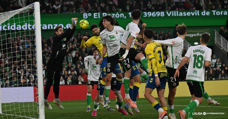 El Racing se lo llevó ante Las Palmas