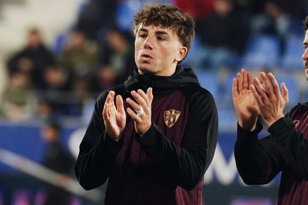 Manu Rico en el Huesca