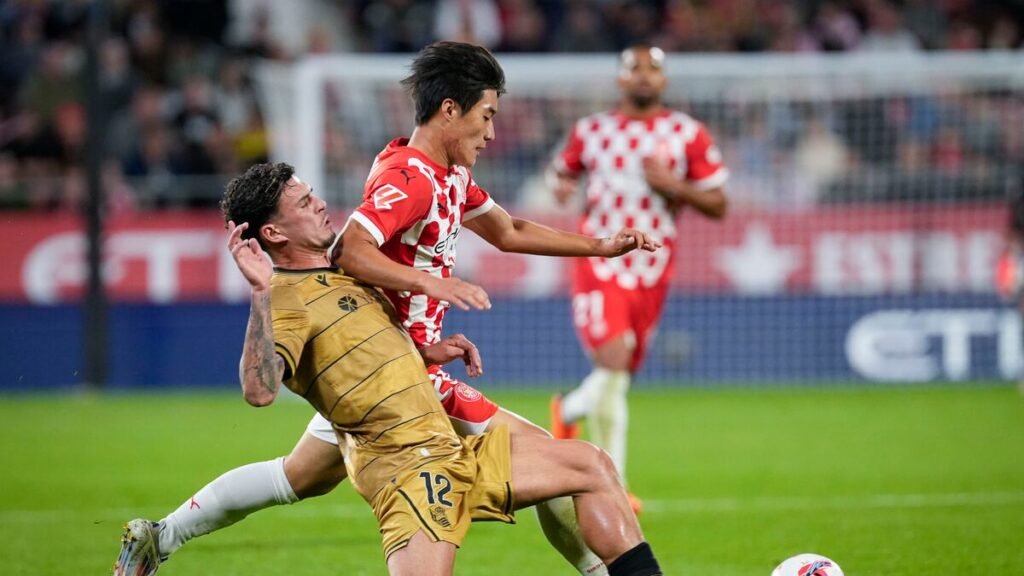 Minsu, de Corea del Sur, en su debut en Primera División contra la Real Sociedad en la temporada 2024-25
