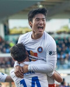 Minsu, de Corea del Sur, celebra un gol marcado con el FC Andorra