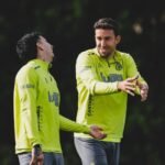 El Racing se queda en cuadro 2 HBnjPM2WYAAtfaI 2