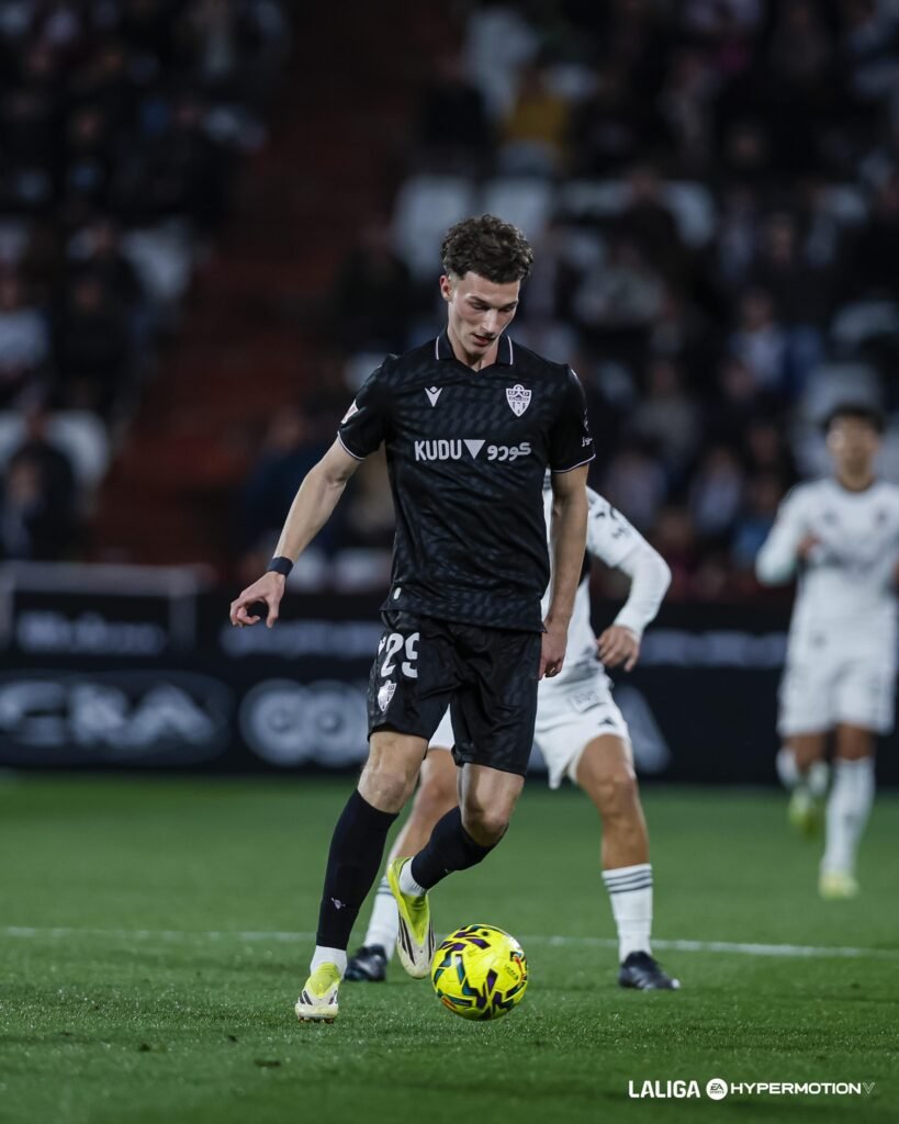 Dzodic es baja en el Almería