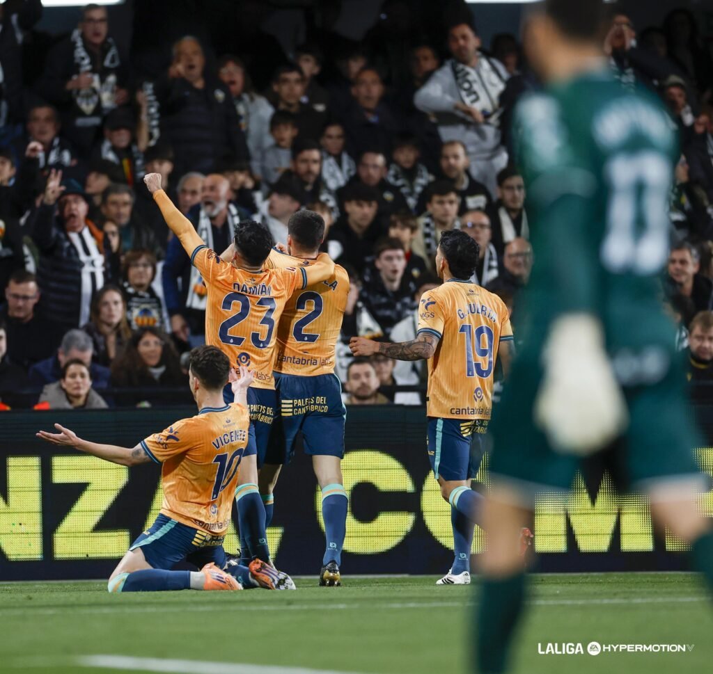 Mantilla deja al Racing en un mar de dudas