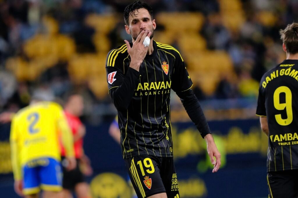 Kenan Kodro, ela utor del gol Del Real Zaragoza en Cádiz