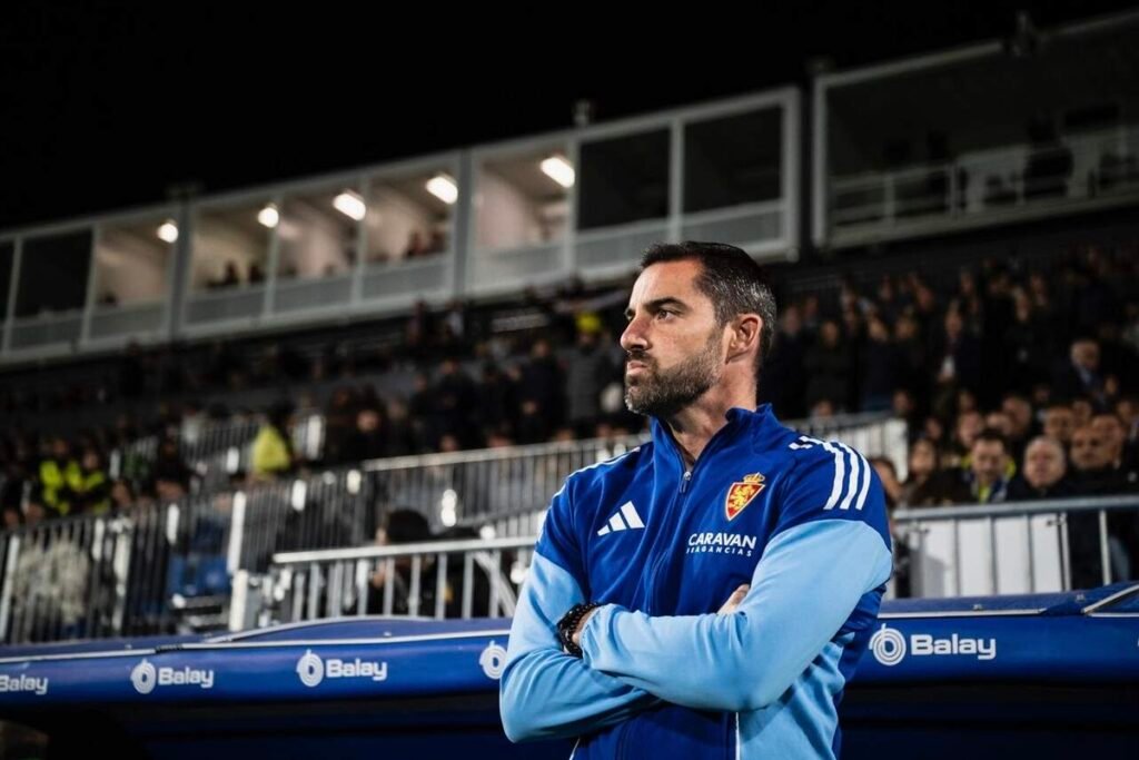 Revolución en el Real Zaragoza: doble destitución y la vuelta de Lalo 1 Rubén Sellés en el Ibercaja Estadio como técnico del Real Zaragoza