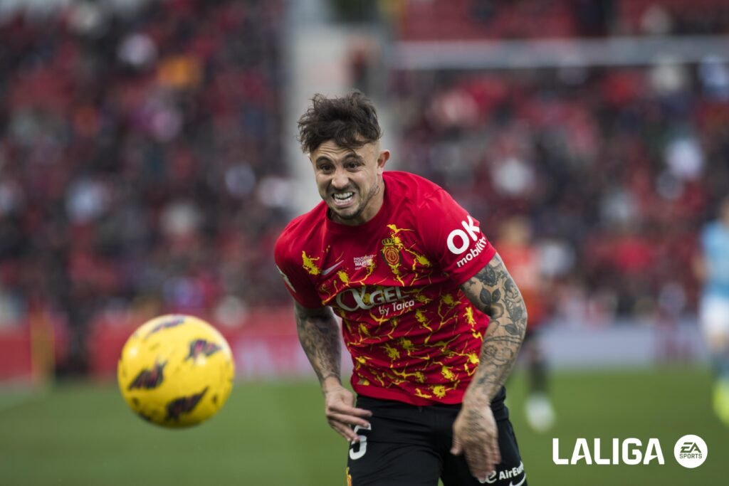 El Mallorca cierra una millonaria venta por su lateral 1 El Mallorca cierra una venta millonaria