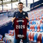 Diego Pampín, entre dos aguas cercanas 3 Diegeo Pampín en su renovación con el Levante.
