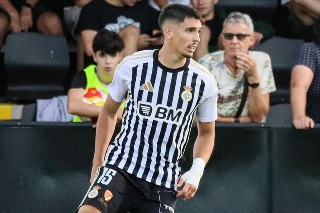 Hugo Carrillo en el Real Unión de Irún