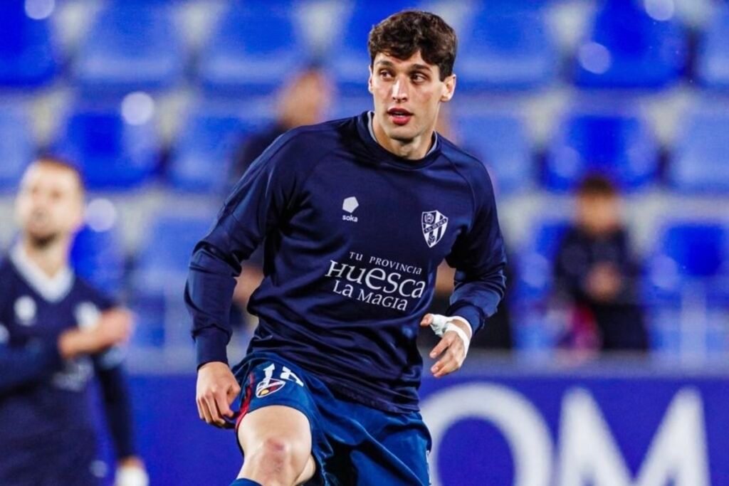Enol Rodríguez, fichaje del Córdoba, esta temporada con el Huesca