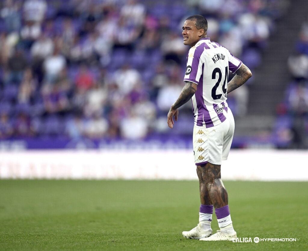 Robert Kenedy jugando con el Real Valladolid