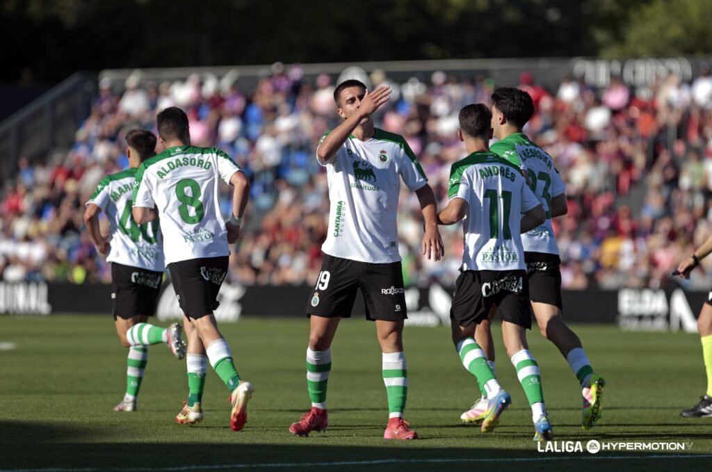 El Burgos insiste de nuevo con el mismo delantero