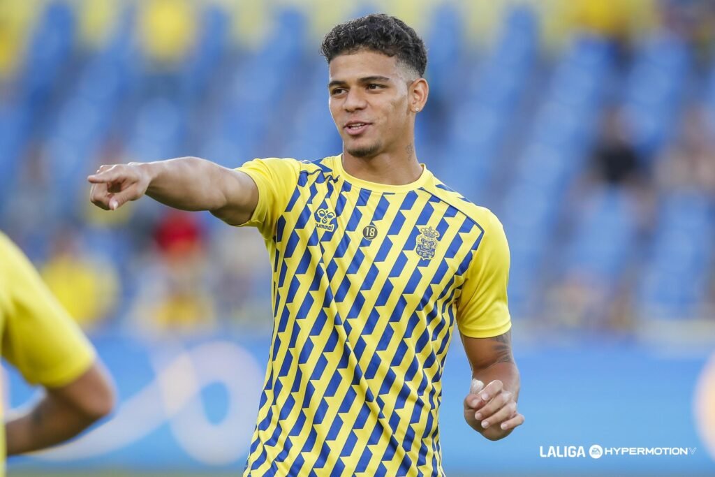 La UD Las Palmas debe dar salida a tres piezas de su plantilla
