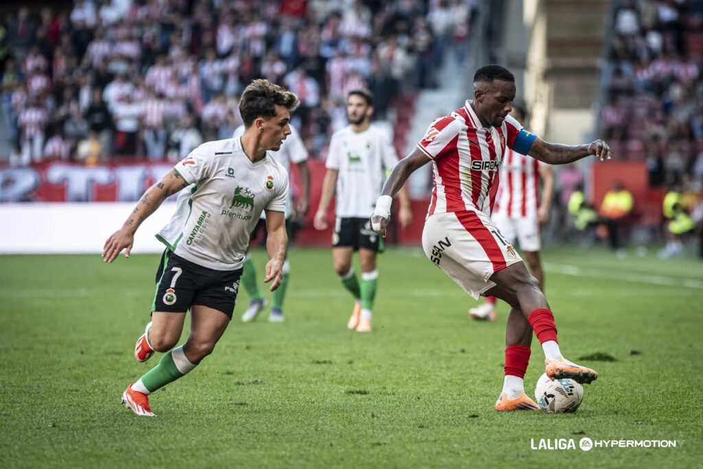 El Eibar entra en escena por un extremo que pretende el Córdoba