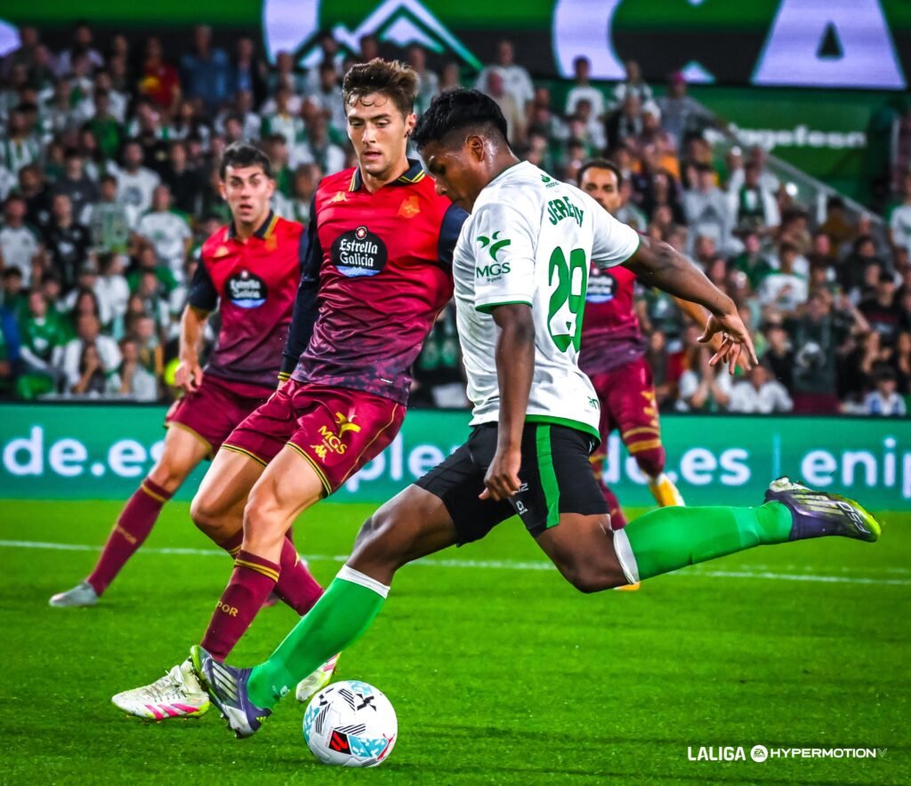 El Tenerife también quiere al centrocampista del Espanyol