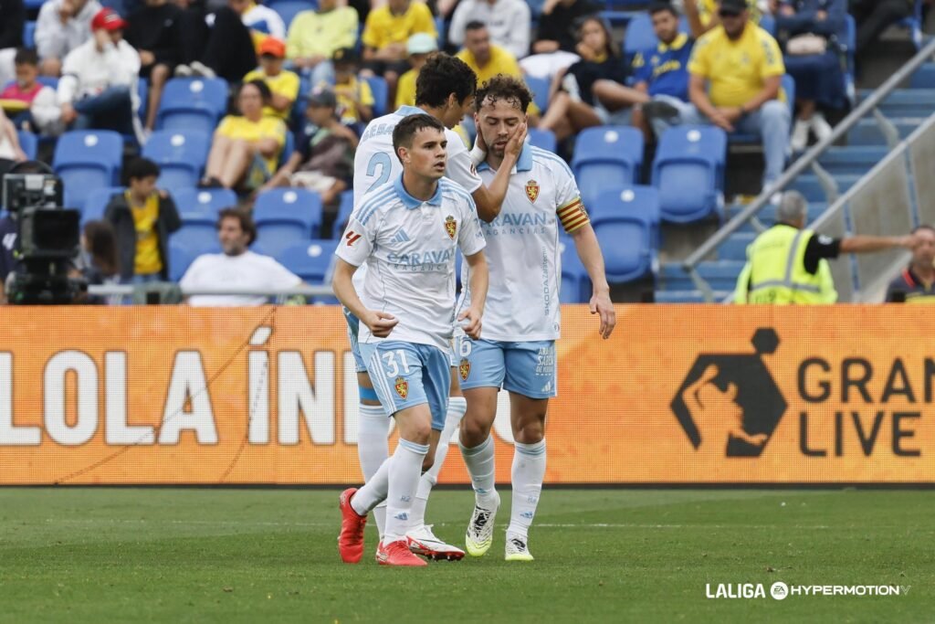 El Cádiz vuelve a interesarse en el mediocentro albanés