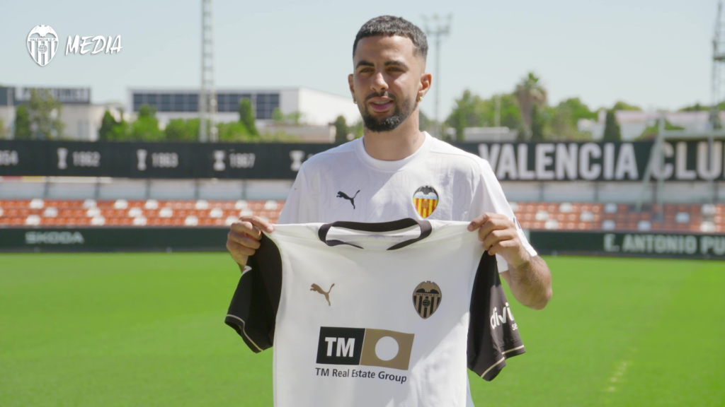 El Castellón cierra a un especialista en Copas 1 El Castellón habría cerrado un extremo del Valencia