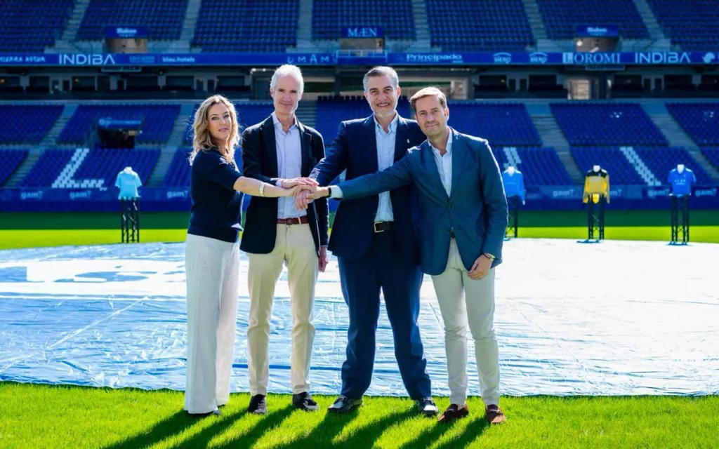 El Oviedo apunta un nuevo delantero goleador