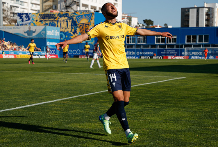 El Almería tiene en lista un marroquí para el ataque 1 El Almería se fija en un marroquí para la delantera