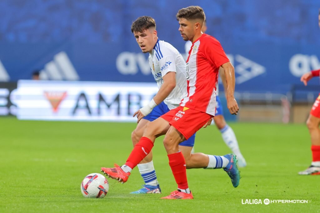 El Cádiz suma otro nombre a sus posibles fichajes para el lateral derecho