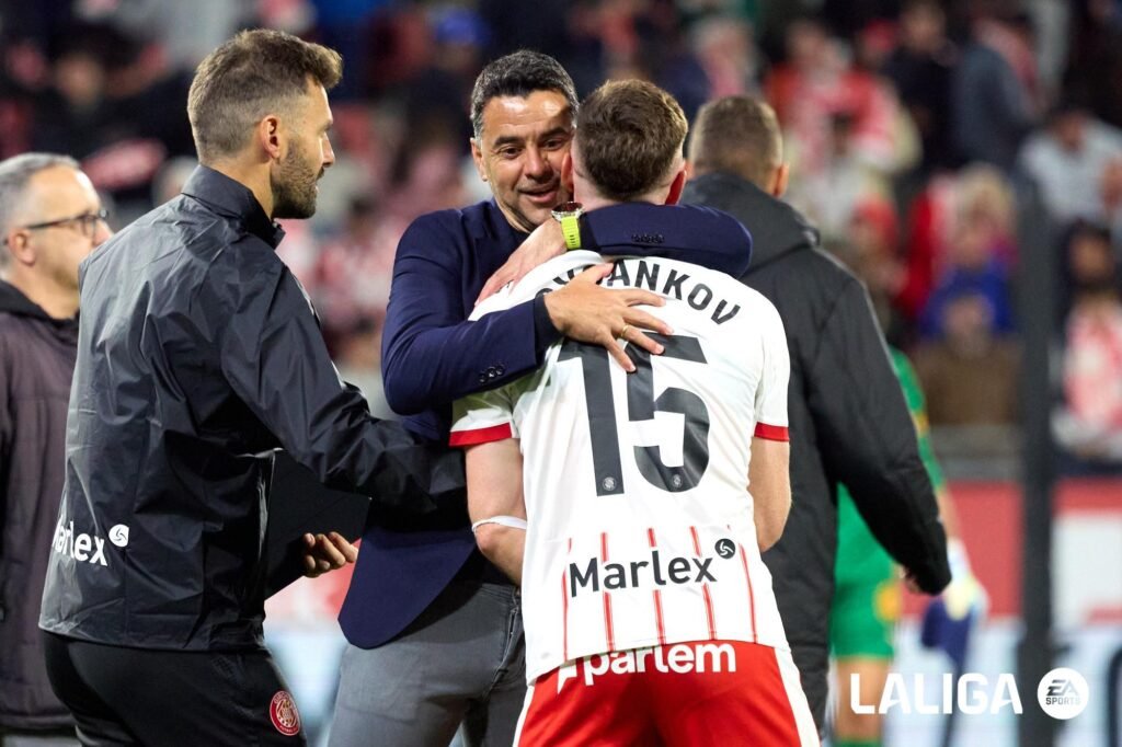 El Girona aprieta para sacar tajada por su delantero top