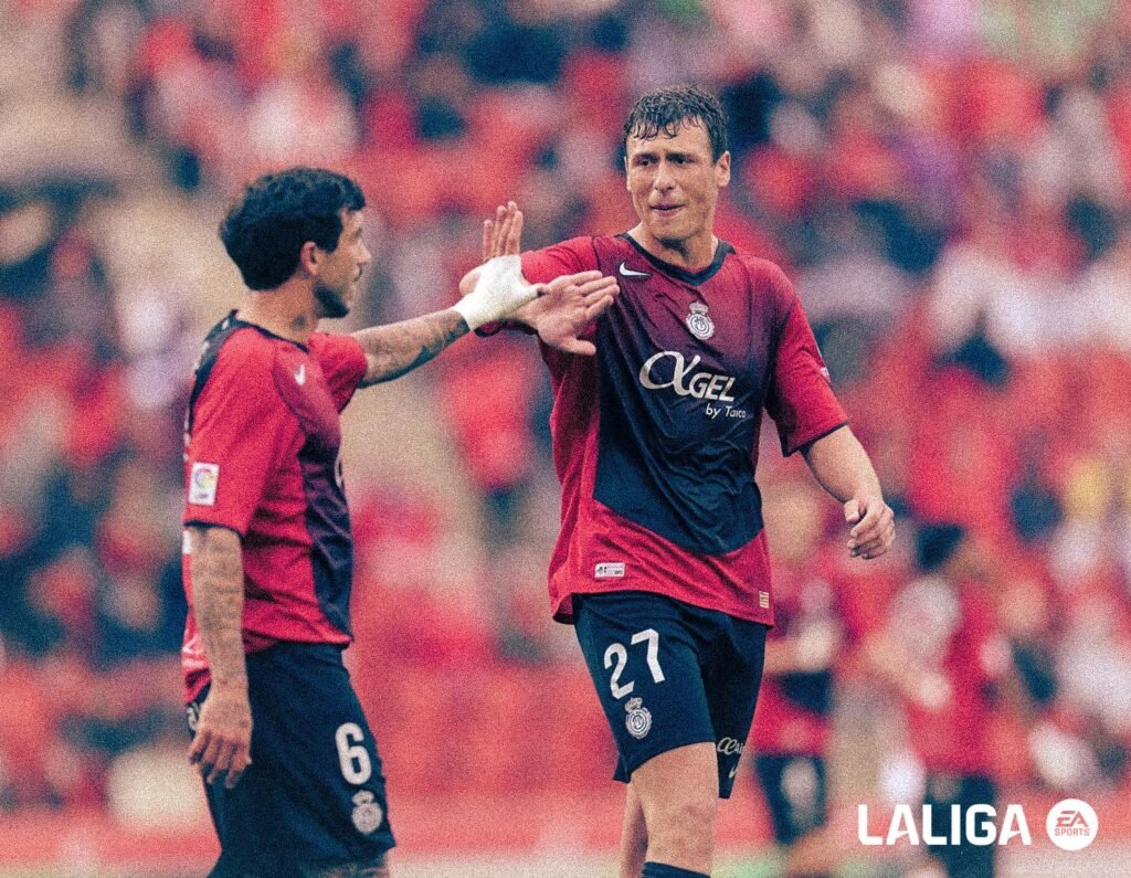 El Oviedo entra en la puja por reforzar su medular 1 El Oviedo está en la puja por un clásico del Mallorca