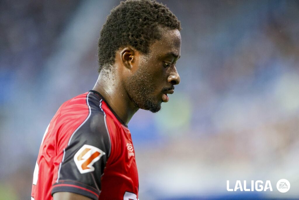 El Girona se interesa en un central mundialista