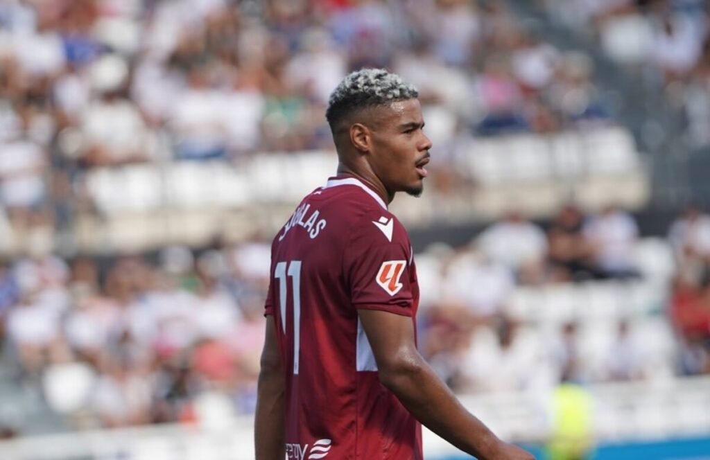 El Castellón resuelve el futuro de Douglas 1 Douglas Aurélio en un partido con el Castellón