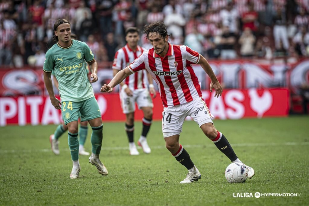 Corredera: "El nivel ante el Girona es el mínimo exigible" 1 El Sporting rinde al son de Corredera